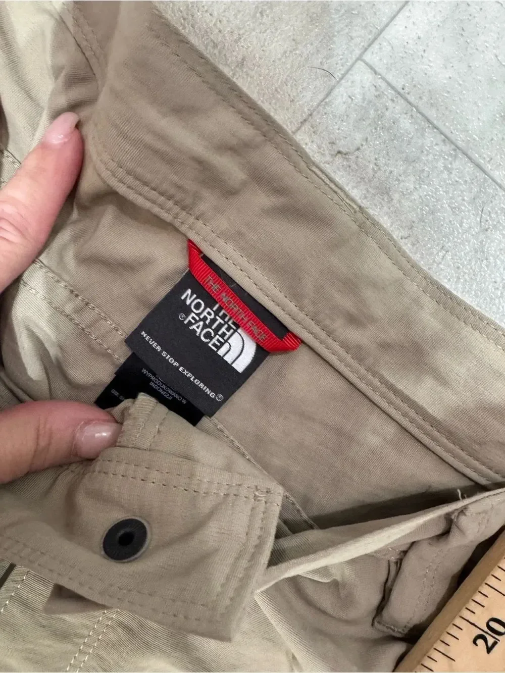 The North Face Khaki Field Cargo Shorts with Logo Tab